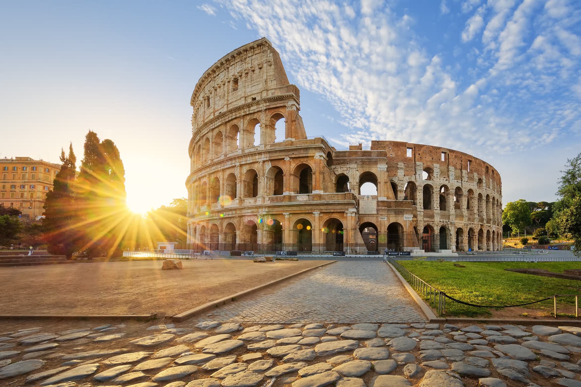 Country: <span>Italy</span>